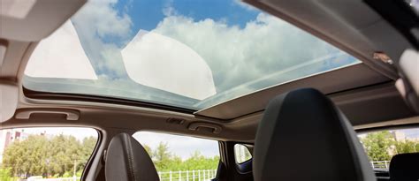 Panoramic Sunroof in Cars, Pros, Cons & More | dubizzle