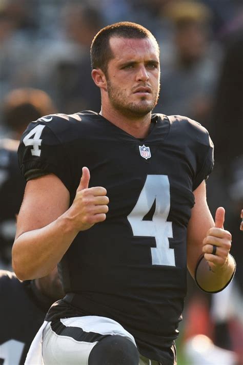 derek carr | Raiders football, Oakland raiders football, Raiders players