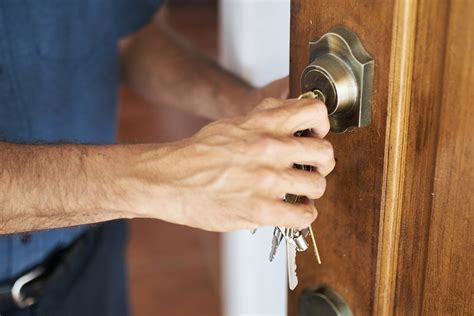 How To Install a Deadbolt Lock - Easy DIY Guide | Zillow Digs