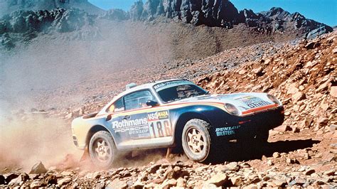 Behold the Porsche 959 Family That Dominated the Dakar Rally