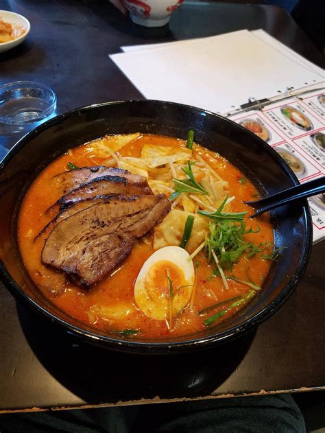 Spicy BBQ pork ramen : ramen