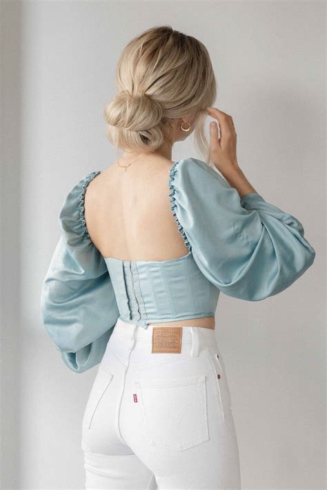 EASY + CUTE UPDO FOR SUMMER 2020 - Alex Gaboury