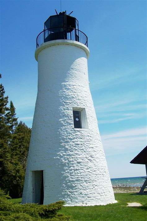 Michigan Lighthouses | Lighthouse, Michigan