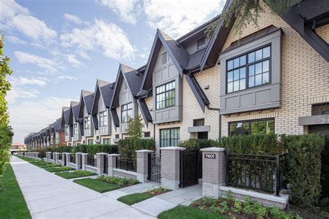 Oak + Park Townhomes in Vancouver, BC | Prices, Plans, Availability