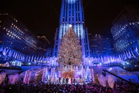 How to Watch the Rockefeller Center Christmas Tree Lighting