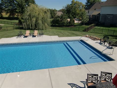 Picture Of Vinyl Liner Pools | Swimming pool house, Pool, Pool landscaping