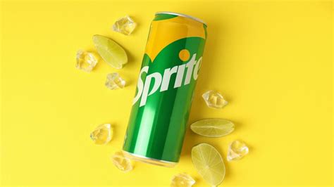 15 Drinks To Mix With Sprite For Easy Cocktails & Mocktails