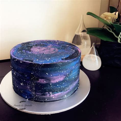 To Infinity & Beyond... My take on the futuristic Galaxy Cake. #sweetsandspatula #instacake # ...