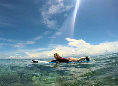 6 Best Bali Surf Camps: Resorts & Schools in Indonesia