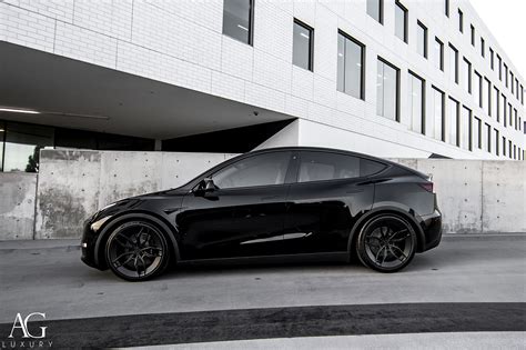 AG Luxury Wheels - Tesla Model Y AGLuxury Aero.64 Forged Wheels