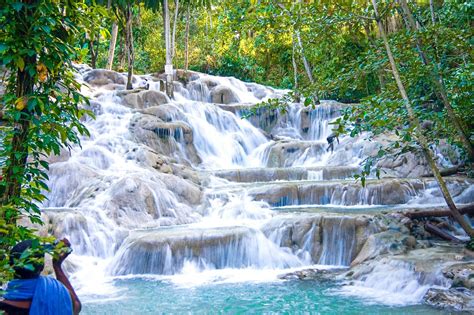 Dunn's River Falls, Jamaica: The Complete Guide | Sandals