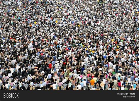 Huge Crowd People Image & Photo (Free Trial) | Bigstock