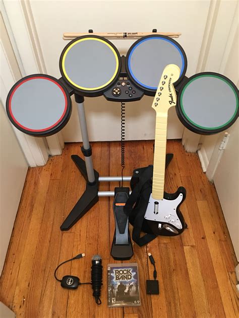 Rock Band PS3 Bundle Drum Set w/ Pedal,Guitar,dongle,Mic and game. - town-green.com