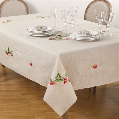Saro Embroidered Christmas Tree Design Tablecloth - Walmart.com ...