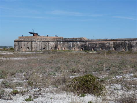 Historic Fort Pickens where a famous Civil War Battle was fought and Geronimo was held | Civil ...