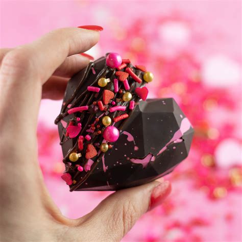 Geometric Heart Shaped Mold in 2021 | Geometric heart, Heart shaped chocolate, Chocolate bomb