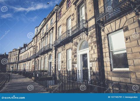 Edinburgh New Town Architecture Stock Image - Image of curve, home: 137745791