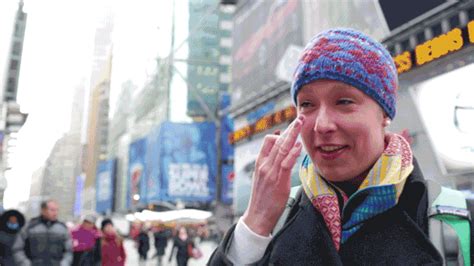 What Happens When You Feed Thai Chiles to People in Times Square? | Bon ...