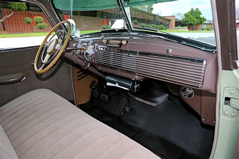 1949 Chevrolet 3100 Interior - Lowrider