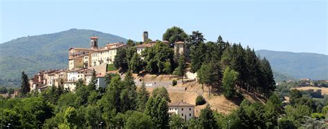 Discover Sansepolcro: Buy a Historical Villa in Tuscany