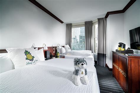 STAYPINEAPPLE, AN ICONIC HOTEL, THE LOOP CHICAGO - Updated 2022 Prices & Reviews (IL)