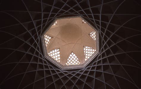 Intricate interior dome of mosque | DW Digital Archive