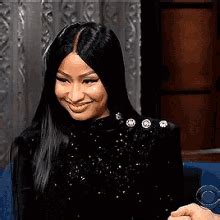 Nicki Minaj Laughing GIFs | Tenor