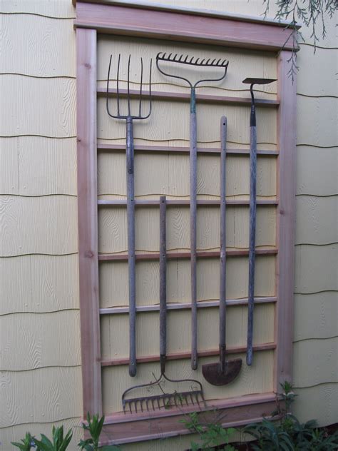 Montana Wildlife Gardener: Repurposed Garden Tool Trellis