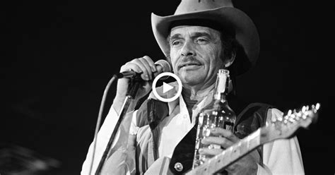 Merle Haggard - Sing Me Back Home