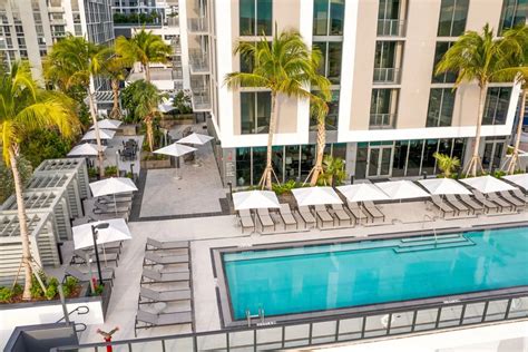 Avalon Merrick Park Apartments - Miami, FL 33146