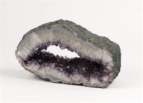 An Amethyst crystal cave, 19 cm… - Australian & Colonial History - Mossgreen Auctions (No longer ...