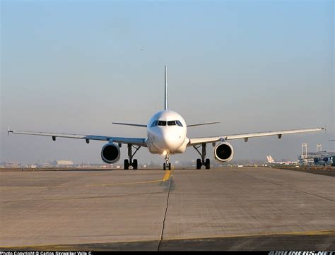 Airbus A320-233 - LAN Airlines | Aviation Photo #0907572 | Airliners.net