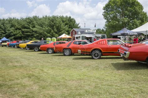 Mopar car show editorial photo. Image of charger, cars - 125199041