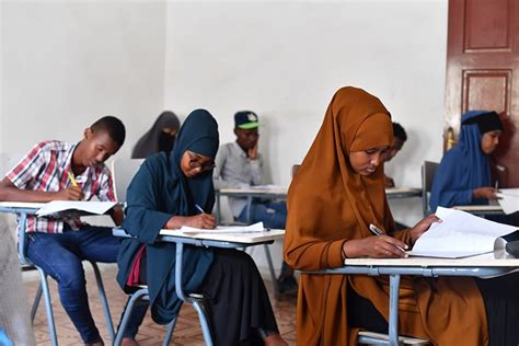 Somali students brave rough environment to sit exams