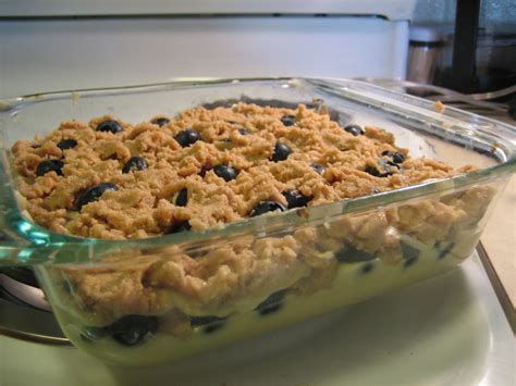 Cooking with Kelsey: Blueberry Cream Cheese Crumb Cake