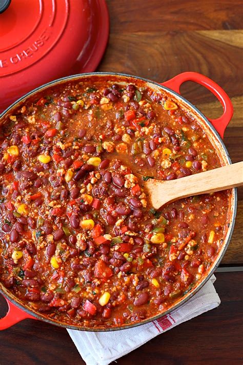 Spicy Vegetarian Chili – DivineTaste