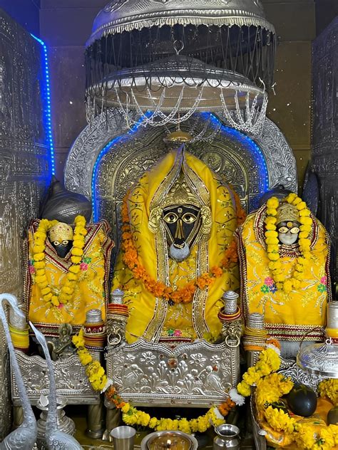 Baglamukhi Temple (Kangra), Himachal Pradesh - Musafirr