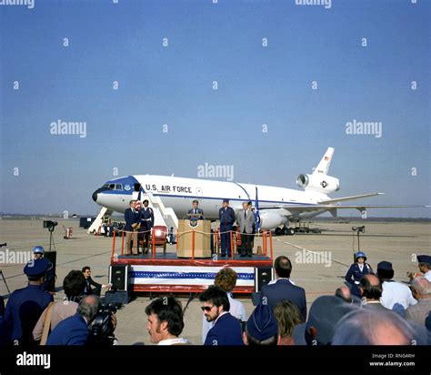 Douglas aircraft company hi-res stock photography and images - Alamy