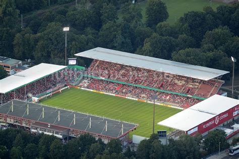 Cottbus aus der Vogelperspektive: Sportstätten-Gelände der Arena des Stadion der Freundschaft ...