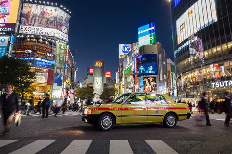 Tokyo Taxi Fares Could Be Slashed in 2017