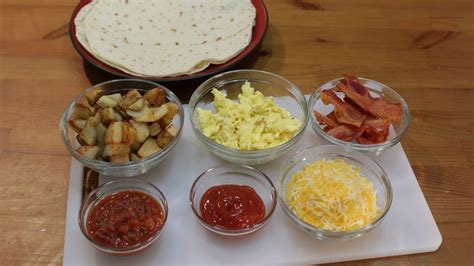 Easy Breakfast Burrito | How to make a yummy Breakfast Burrito