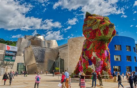 Images and Ideas: Bilbao Guggenheim museum