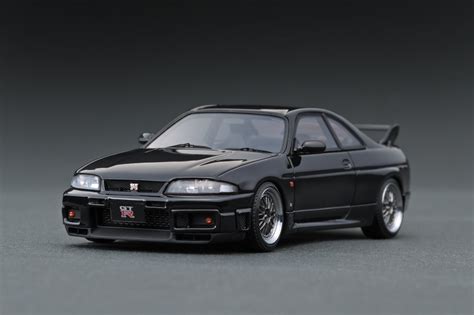 IG1370 Nissan Skyline GT-R (R33) V-spec Black – ignition model