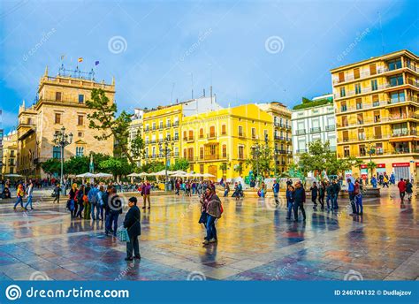 VALENCIA, SPAIN, DECEMBER 30, 2015: Square of Saint Mary S with ...