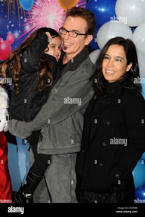 Billy Bob Thornton, daughter Bella Thornton and Connie Angland Disney ...