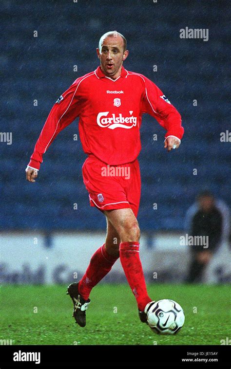 GARY MCALLISTER LIVERPOOL FC HILLSBOROUGH SHEFFIELD 27 March 2001 Stock ...