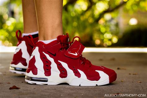 Nike Air DT Max 96 Varsity Red Review