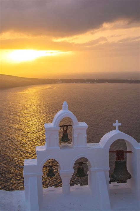 SANTORINI SUNSET