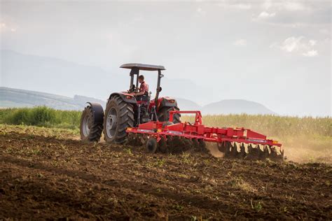 Massey Ferguson MF 6700 S Nagambie - John Sanderson Machinery