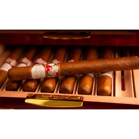 Romeo y Julieta Bed of Roses Humidor | Plasencia Cigars